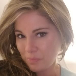 Meet your Posher, Jenn